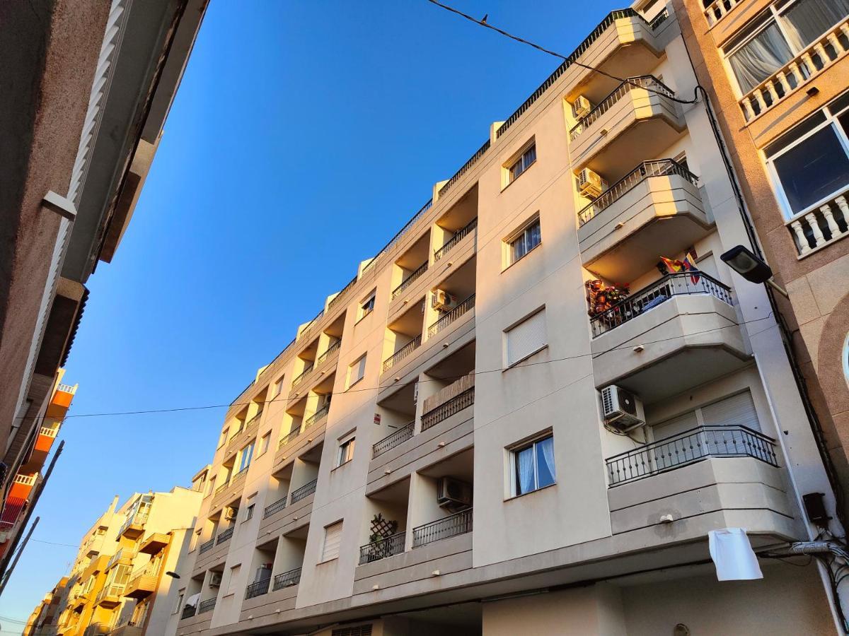 Salty Apartment Torrevieja Ngoại thất bức ảnh