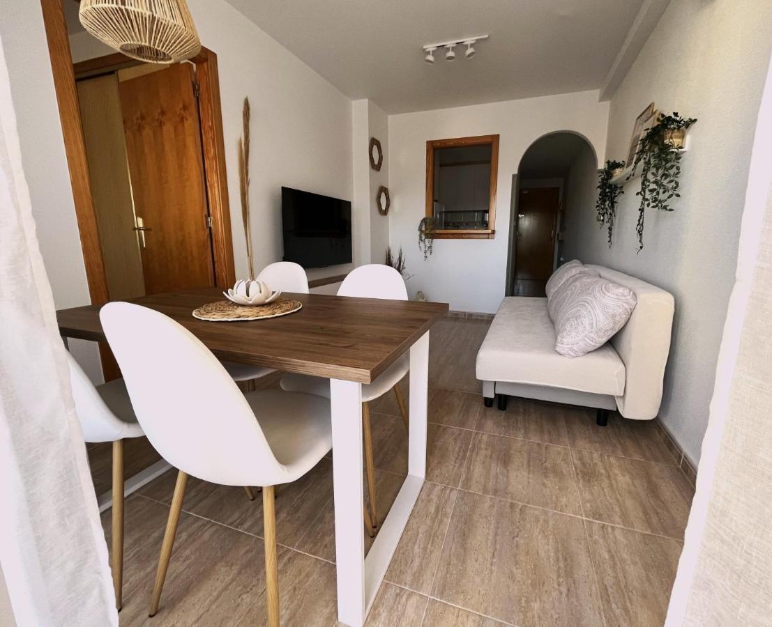 Salty Apartment Torrevieja Ngoại thất bức ảnh